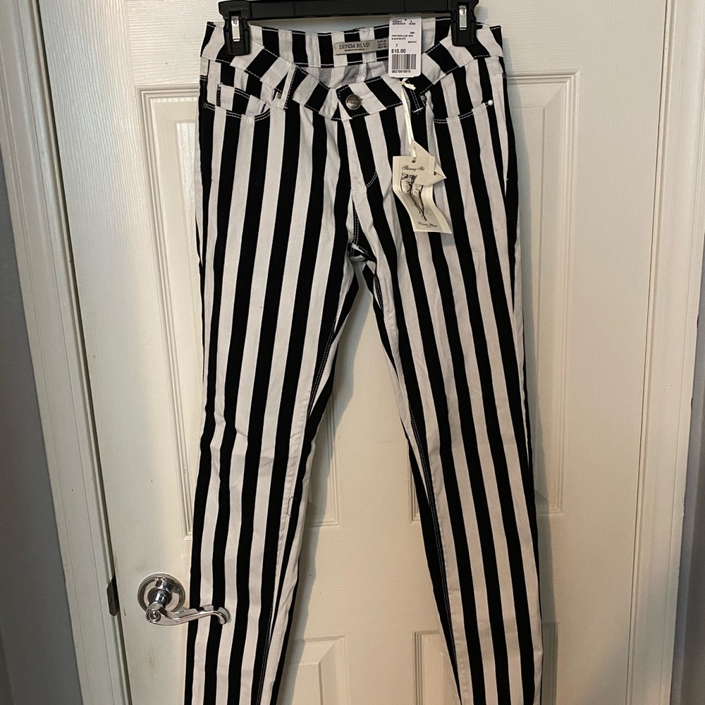 Forever 21 striped pants
